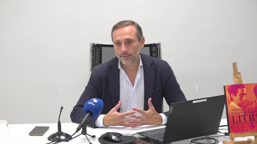 CONFERENCIA ALEJANDRO MÁRQUEZ SOBRE EL LITRI