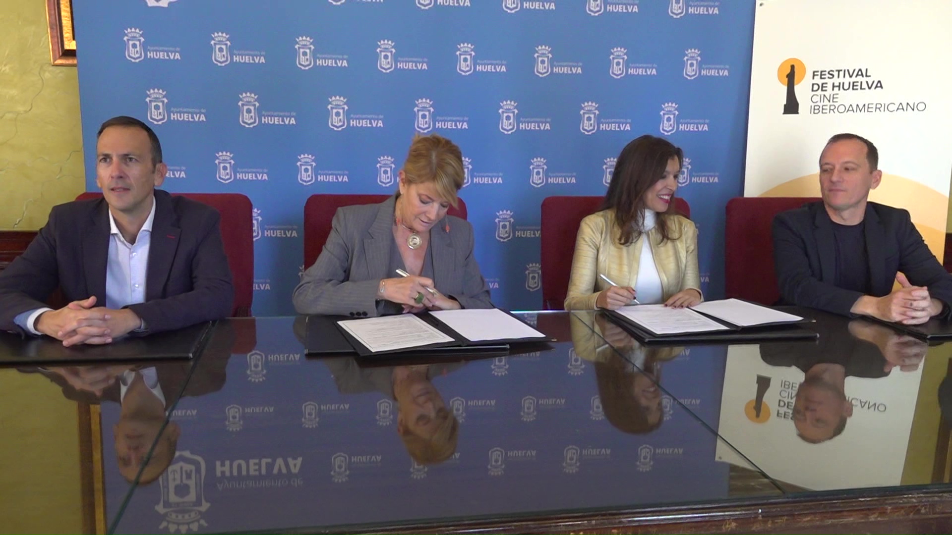 vlcsnap-2025-11-03-14h21m43s659