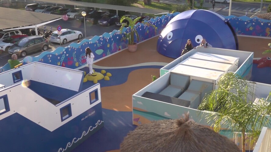 REPORTAJE EL PATIO DEL AMOR